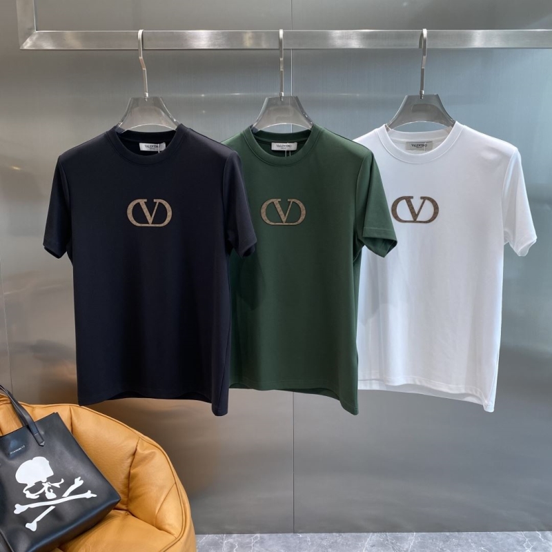 Va1e*ntin0 shirt